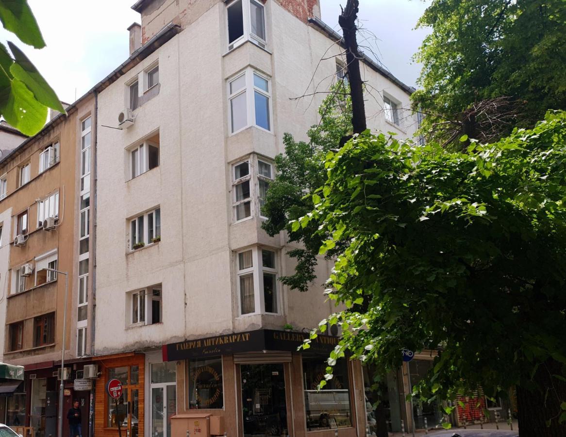 Top Center Apartment Next To Vitosha Boulevard Sofya Dış mekan fotoğraf