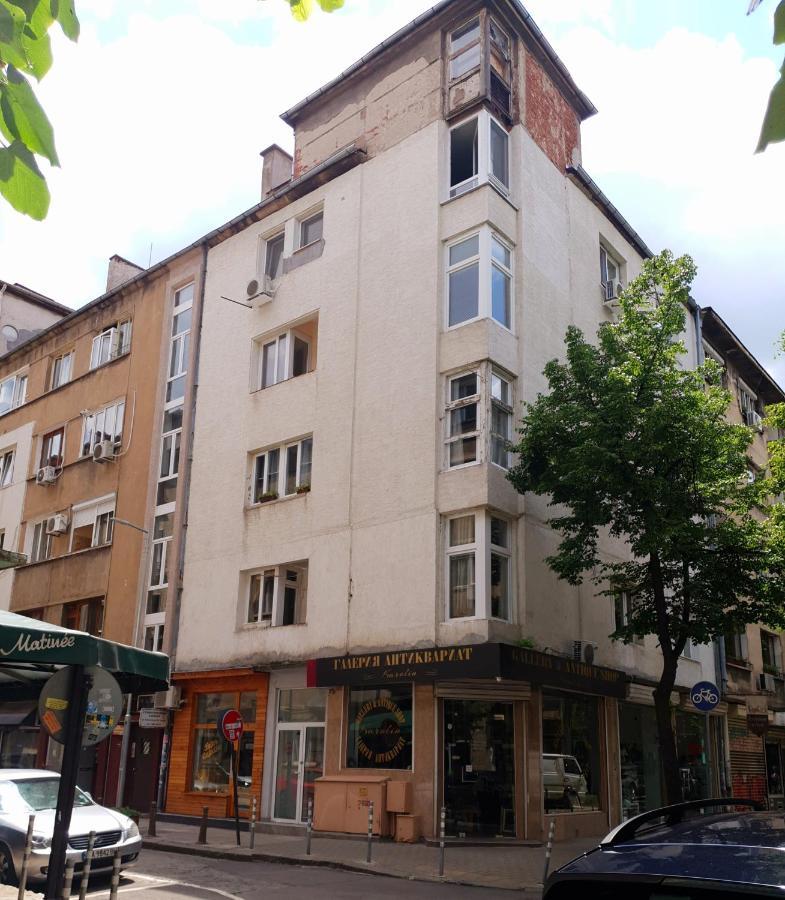 Top Center Apartment Next To Vitosha Boulevard Sofya Dış mekan fotoğraf